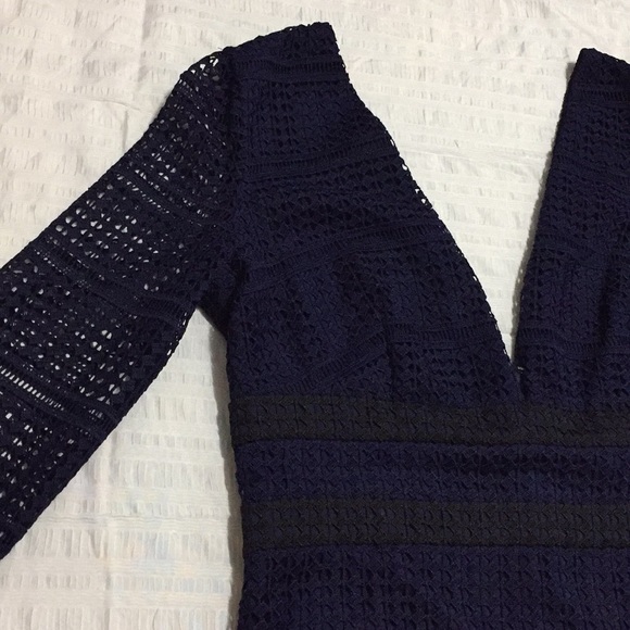 Diane Von Furstenberg navy/ black lace dress - Picture 5 of 8